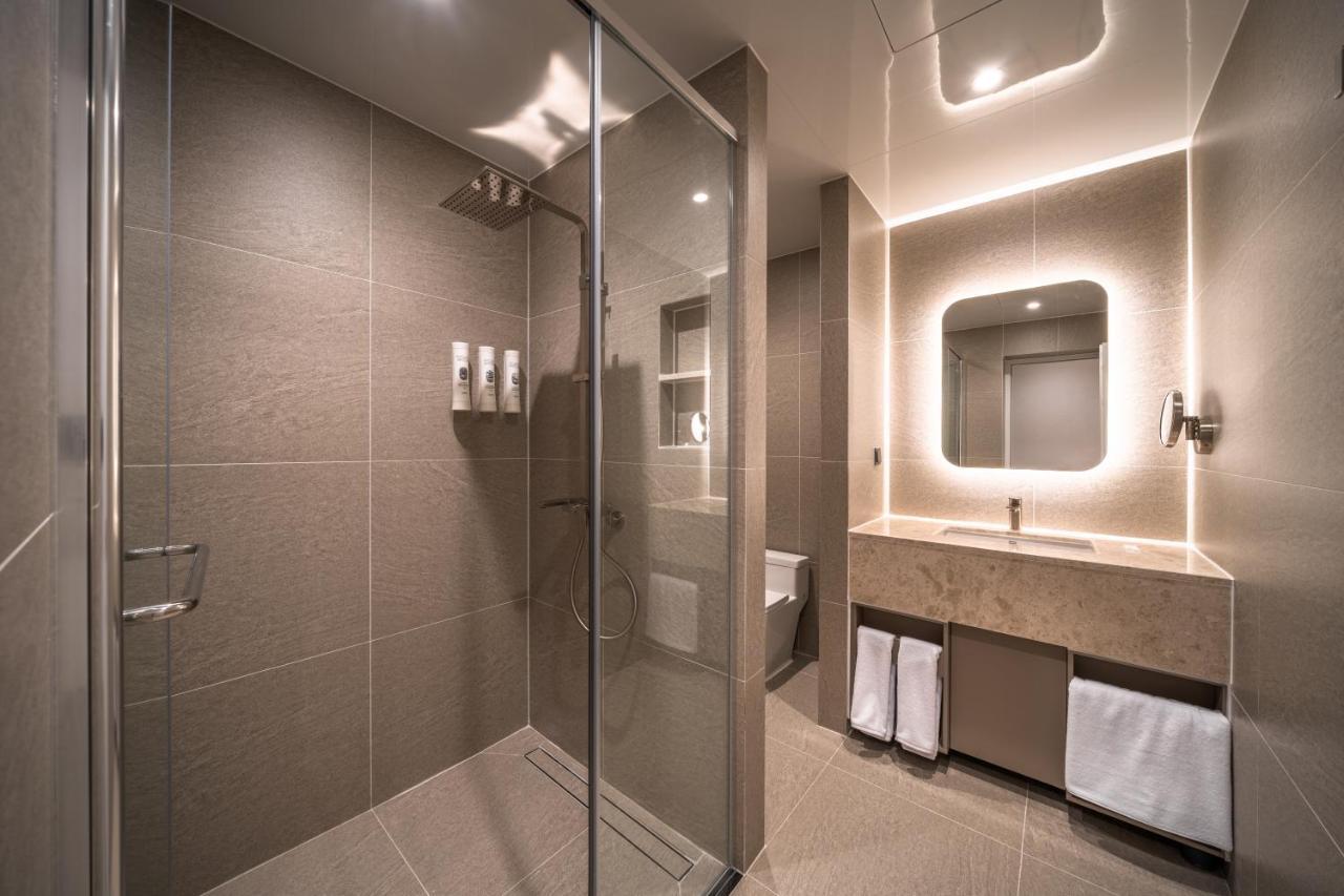 Comfort Inn Yeouido Сеул Экстерьер фото