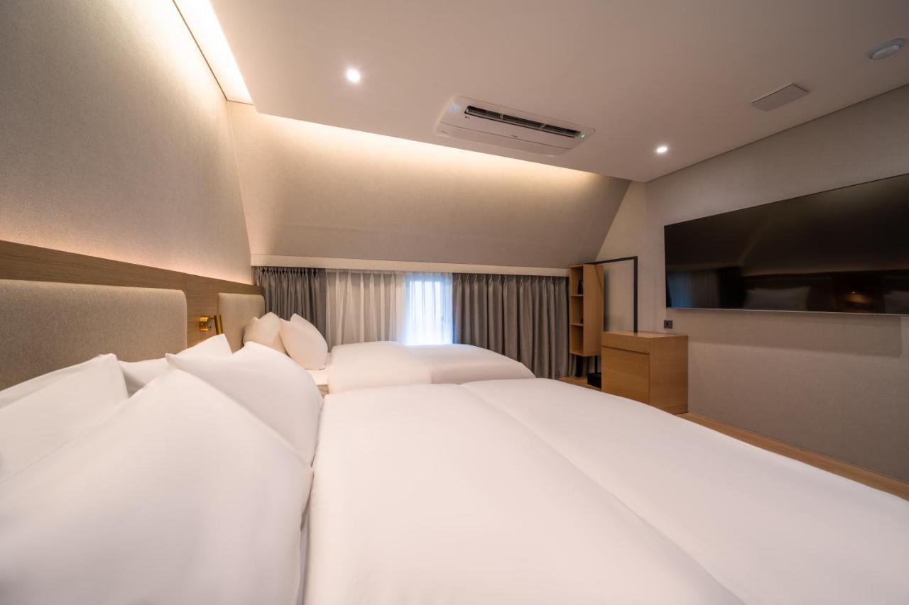 Comfort Inn Yeouido Сеул Экстерьер фото