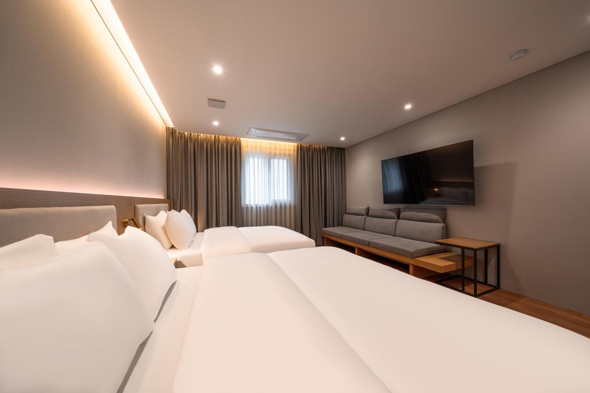 Comfort Inn Yeouido Сеул Экстерьер фото