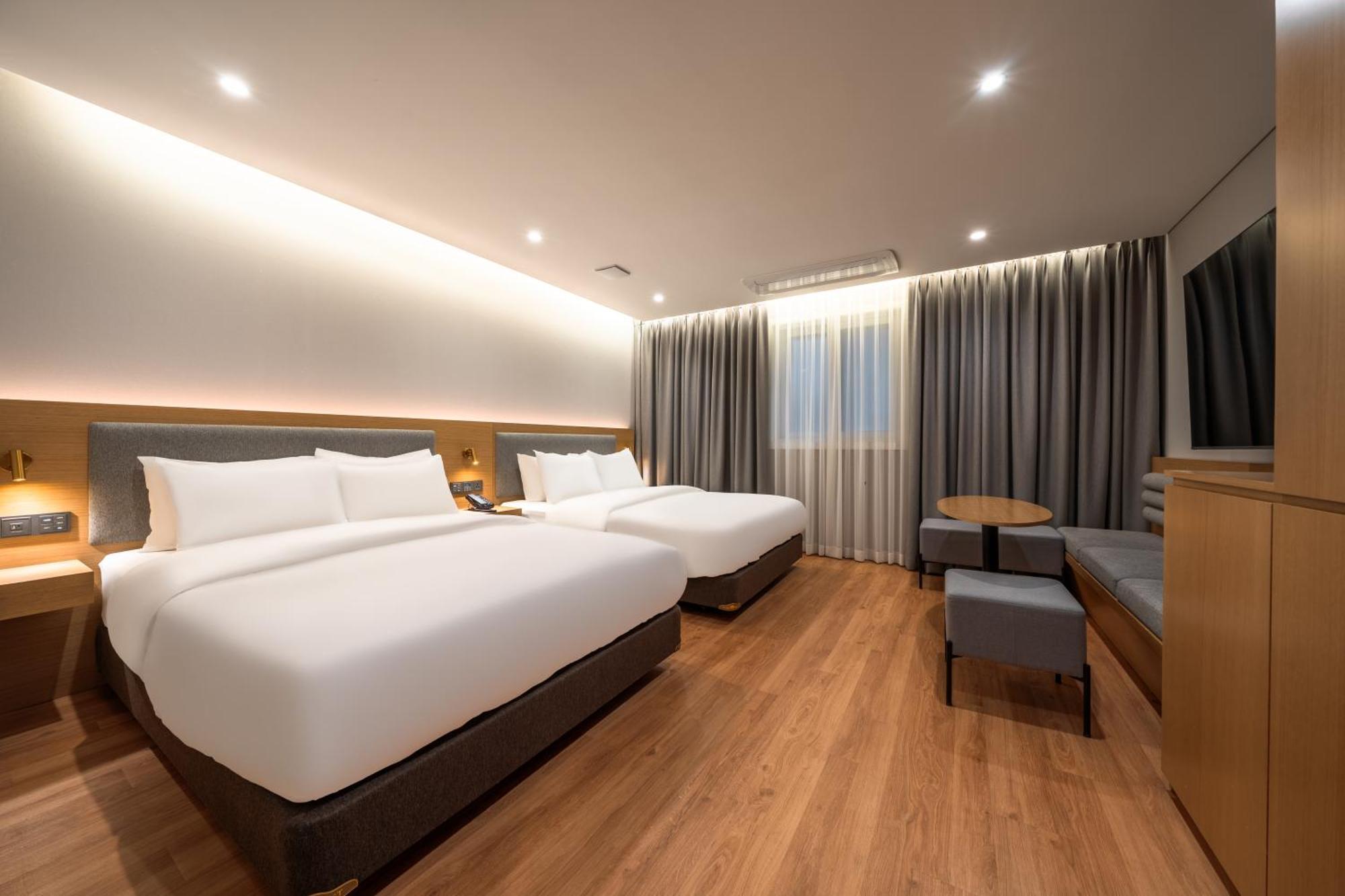 Comfort Inn Yeouido Сеул Экстерьер фото