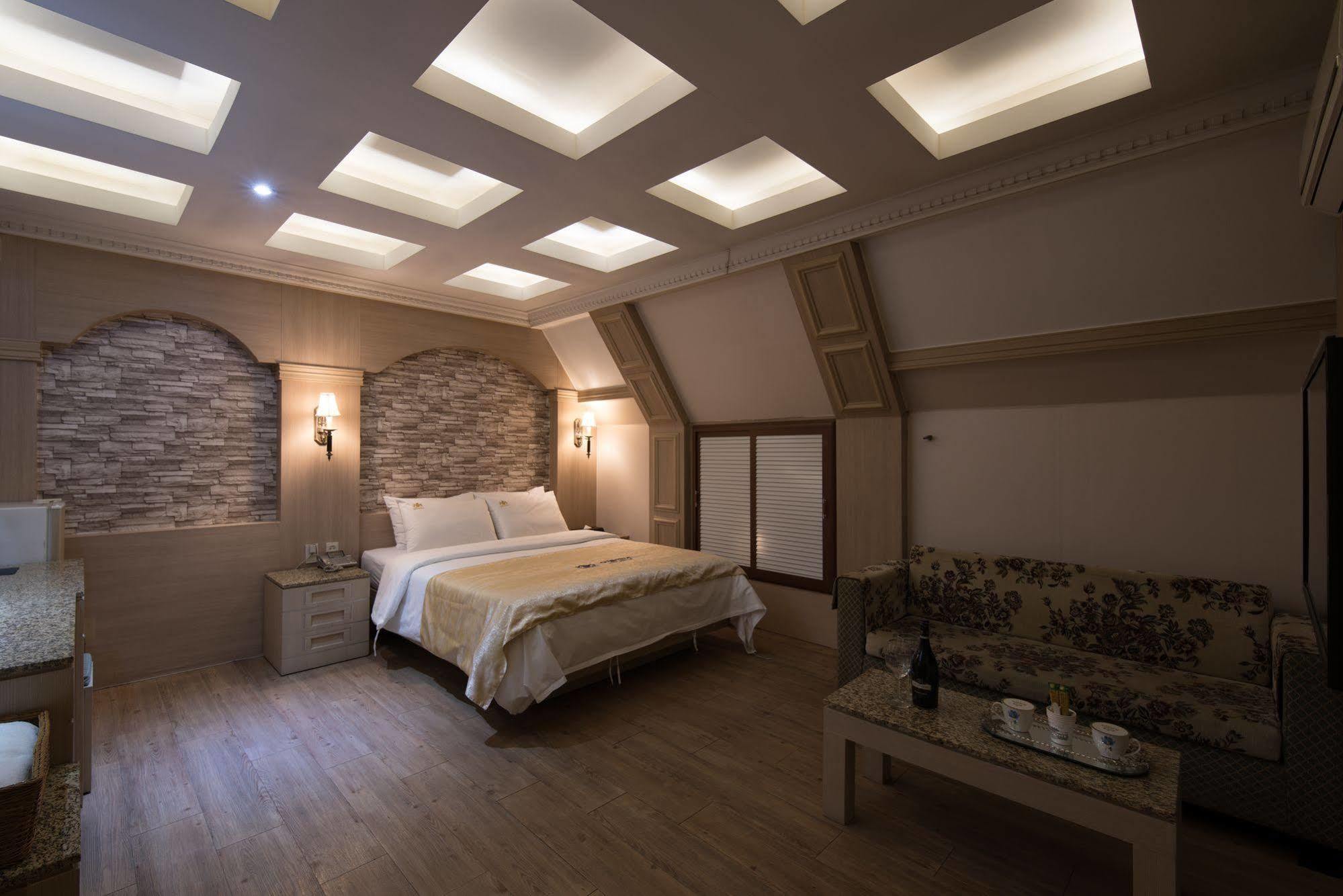 Comfort Inn Yeouido Сеул Экстерьер фото