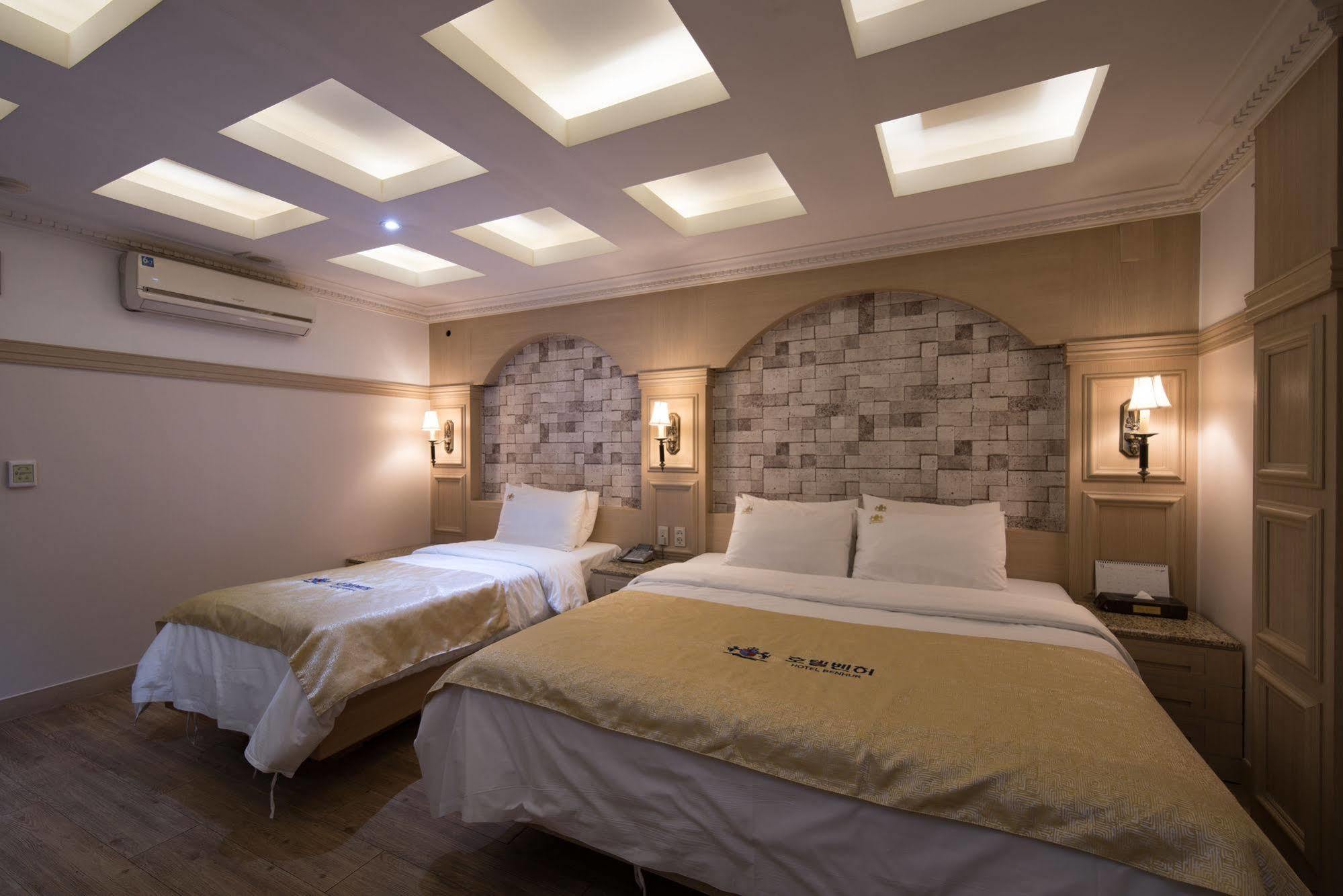 Comfort Inn Yeouido Сеул Экстерьер фото